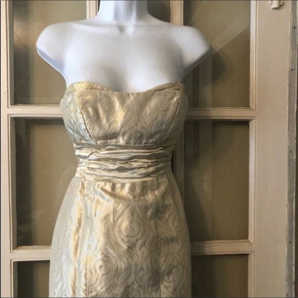Nicole Miller Strapless Dress - Picture 2 of 6